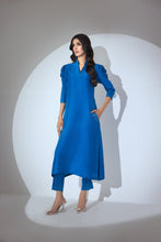 Load image into Gallery viewer, Persian Blue Silk