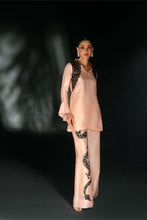 Load image into Gallery viewer, Noire-Soft Pink