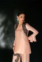 Load image into Gallery viewer, Noire-Soft Pink