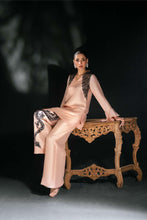 Load image into Gallery viewer, Noire-Soft Pink