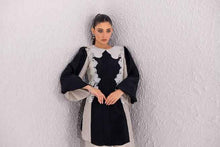 Load image into Gallery viewer, Black &amp; White