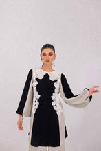 Load image into Gallery viewer, Black &amp; White