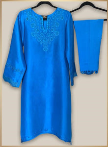 Moroccan blue raw silk shirt with Organza applique